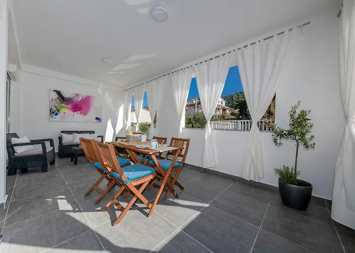 Mazuth Ii Maison d'hôtes 4*